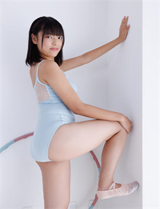嗯灬啊灬把腿张开灬动态图-d罩杯美女